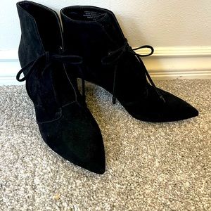 Charles David Stiletto Suede Black Boots